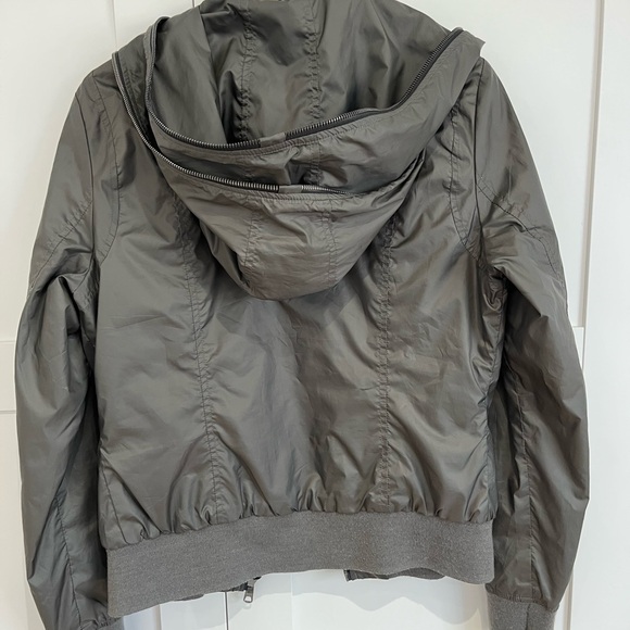 Mackage ladies windbreaker - Picture 3 of 6